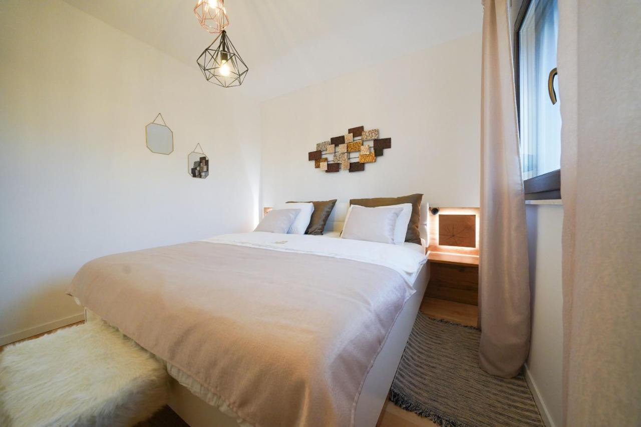 Villa Suncica Zadarvillas Sukošan Εξωτερικό φωτογραφία